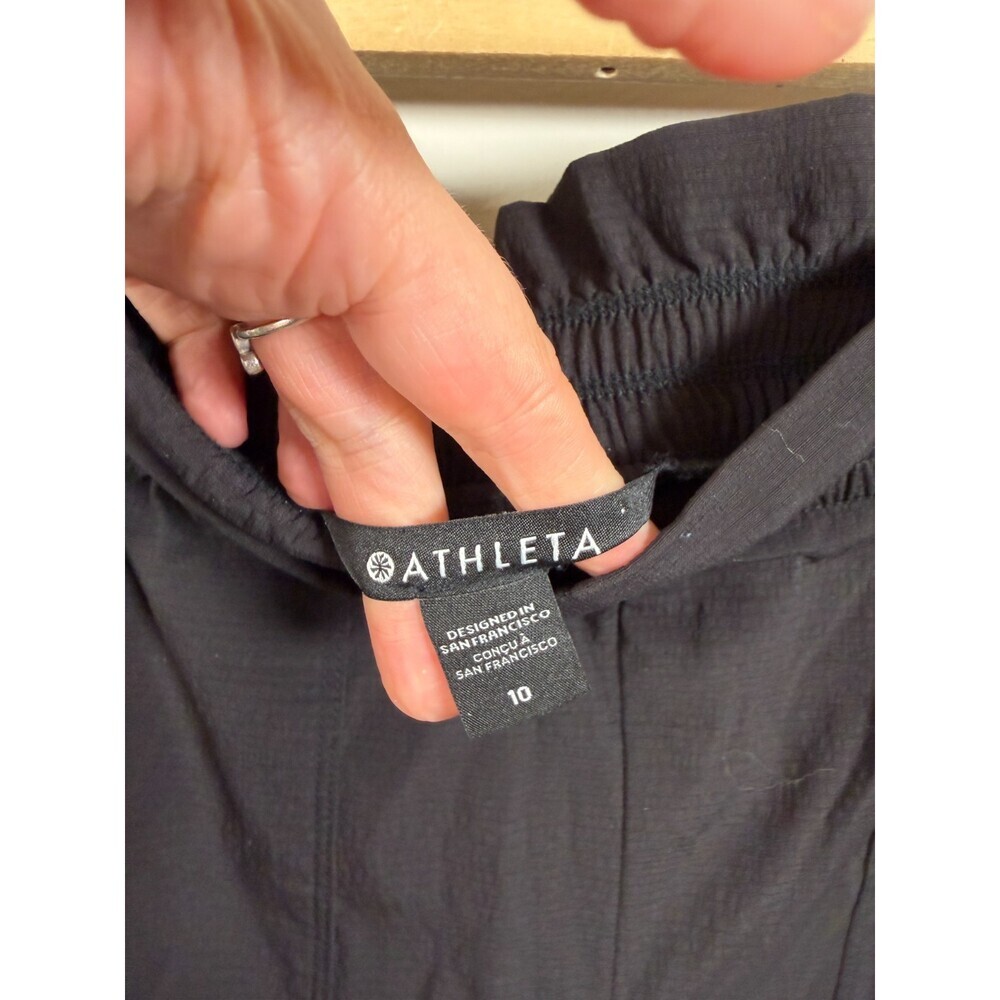 Athleta High Rise Trekkie Parachute Pant Size 10 Black Hiking Trail Ripstop - Picture 4 of 13